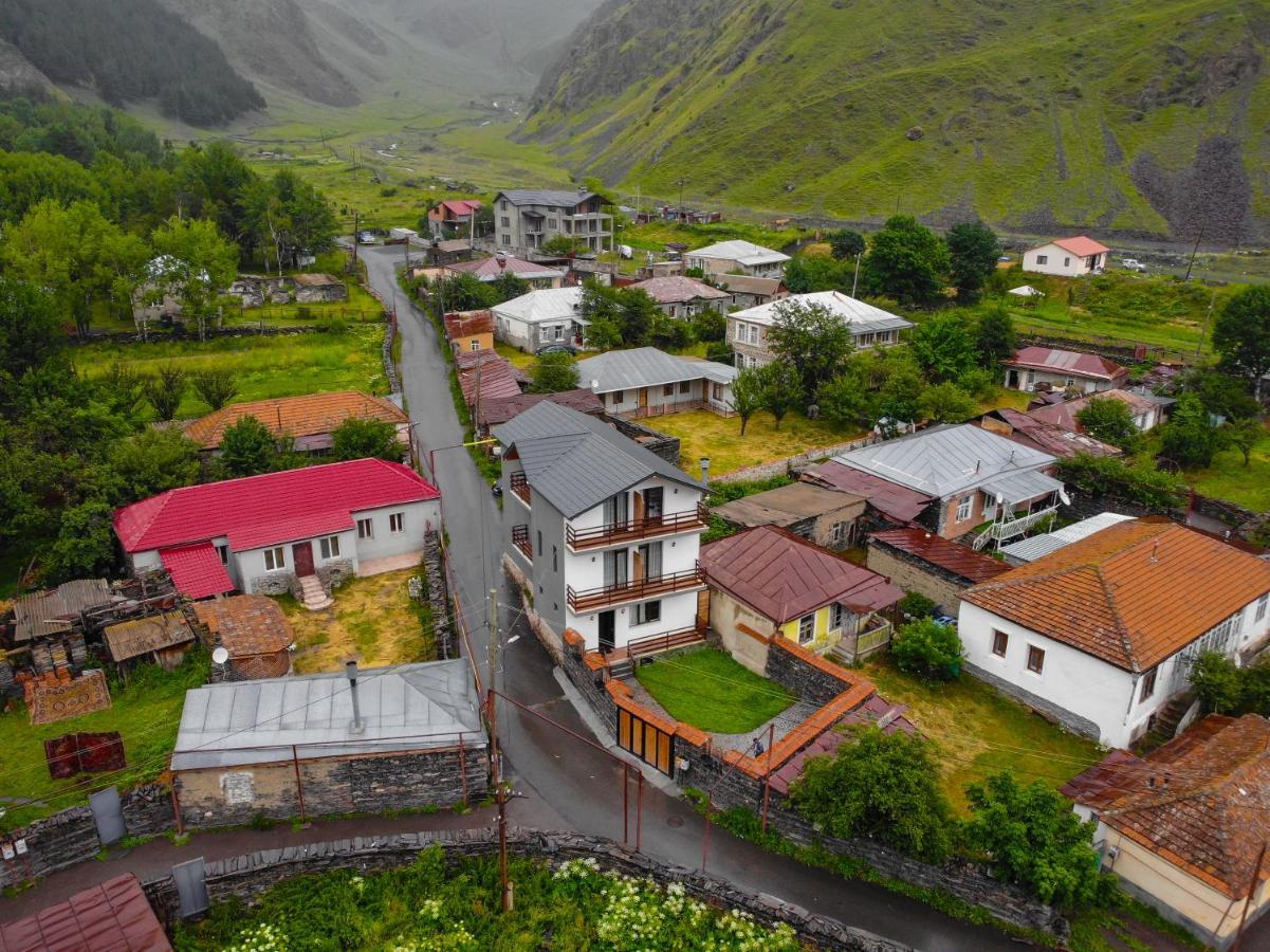 Sno Inn Kazbegi Zewnętrze zdjęcie