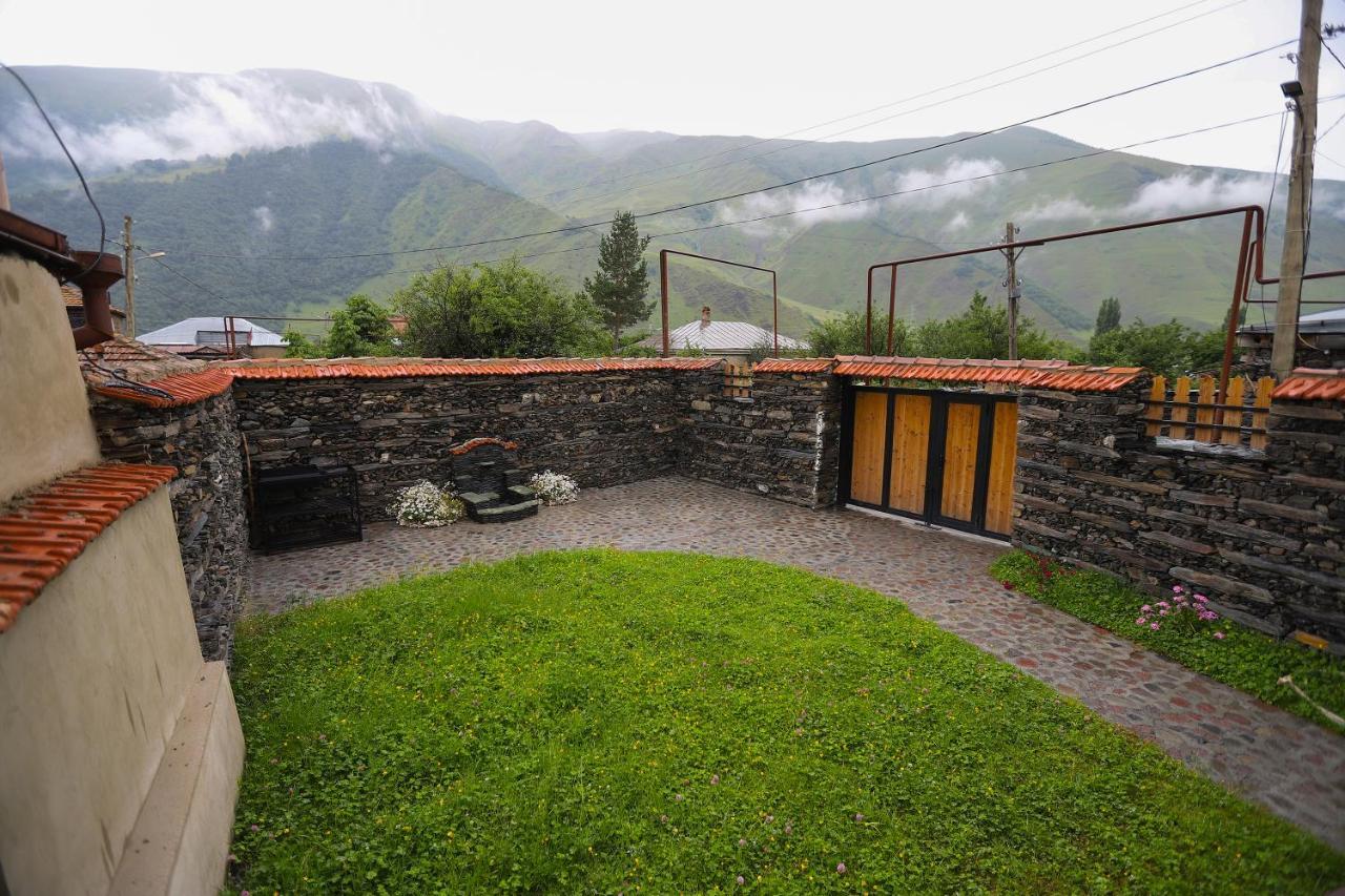 Sno Inn Kazbegi Zewnętrze zdjęcie