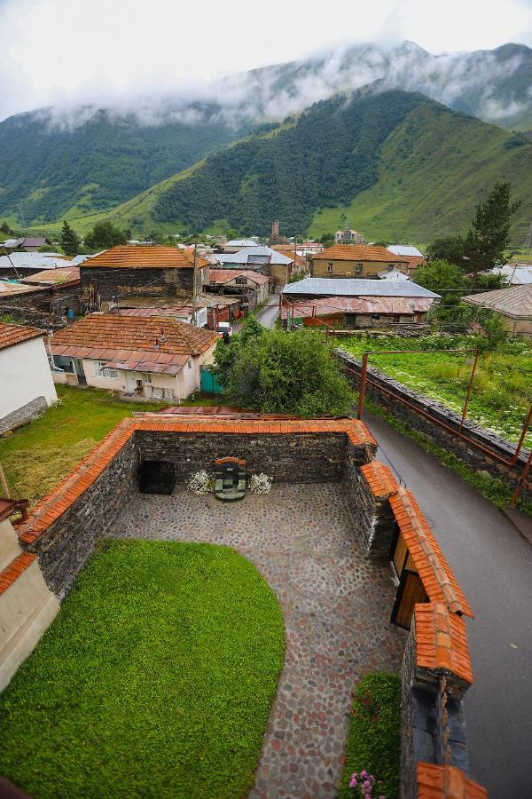 Sno Inn Kazbegi Zewnętrze zdjęcie