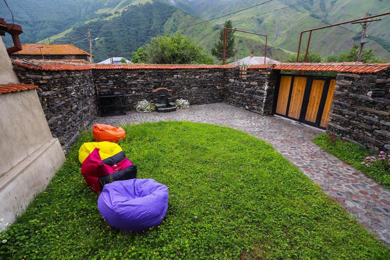 Sno Inn Kazbegi Zewnętrze zdjęcie