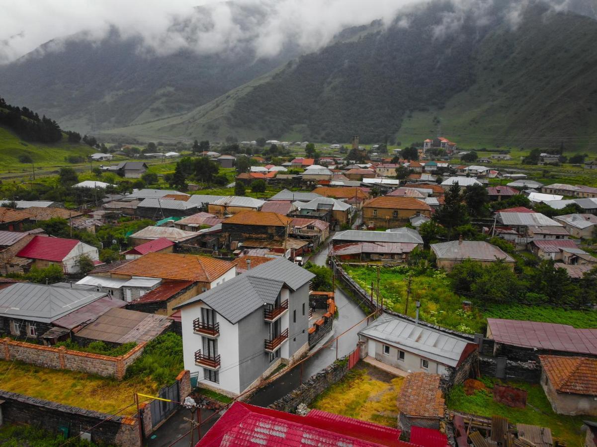 Sno Inn Kazbegi Zewnętrze zdjęcie